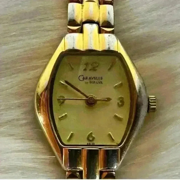 Caravelle by Bulova Ladies Quartz Watch - Picture 3 of 7
